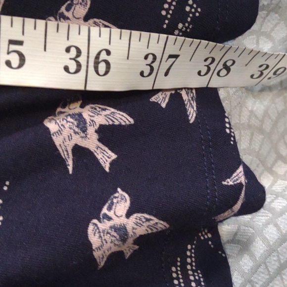 Next deep v cap sleeve navy & pink bird dress size US 6 - Picture 9 of 11